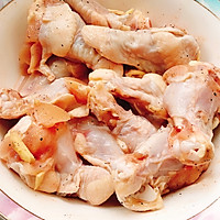 香酥炸鸡翅(肯德基味)的做法图解1