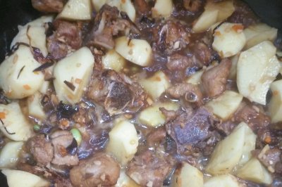 排骨土豆饭