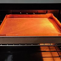 #蓝莓怎么吃# 浪漫治愈的蓝莓干紫薯瑞士蛋糕卷的做法图解11