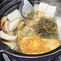 #米饭最强CP#立冬啦~泡椒酸菜咸鱼煲的做法图解8