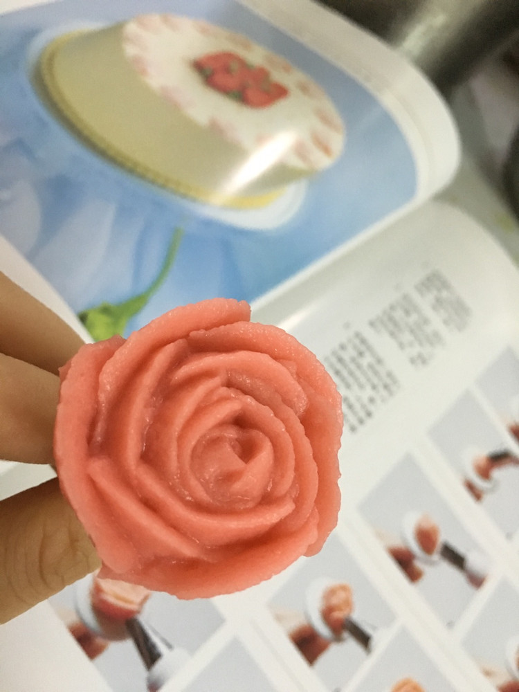 豆沙裱花的做法