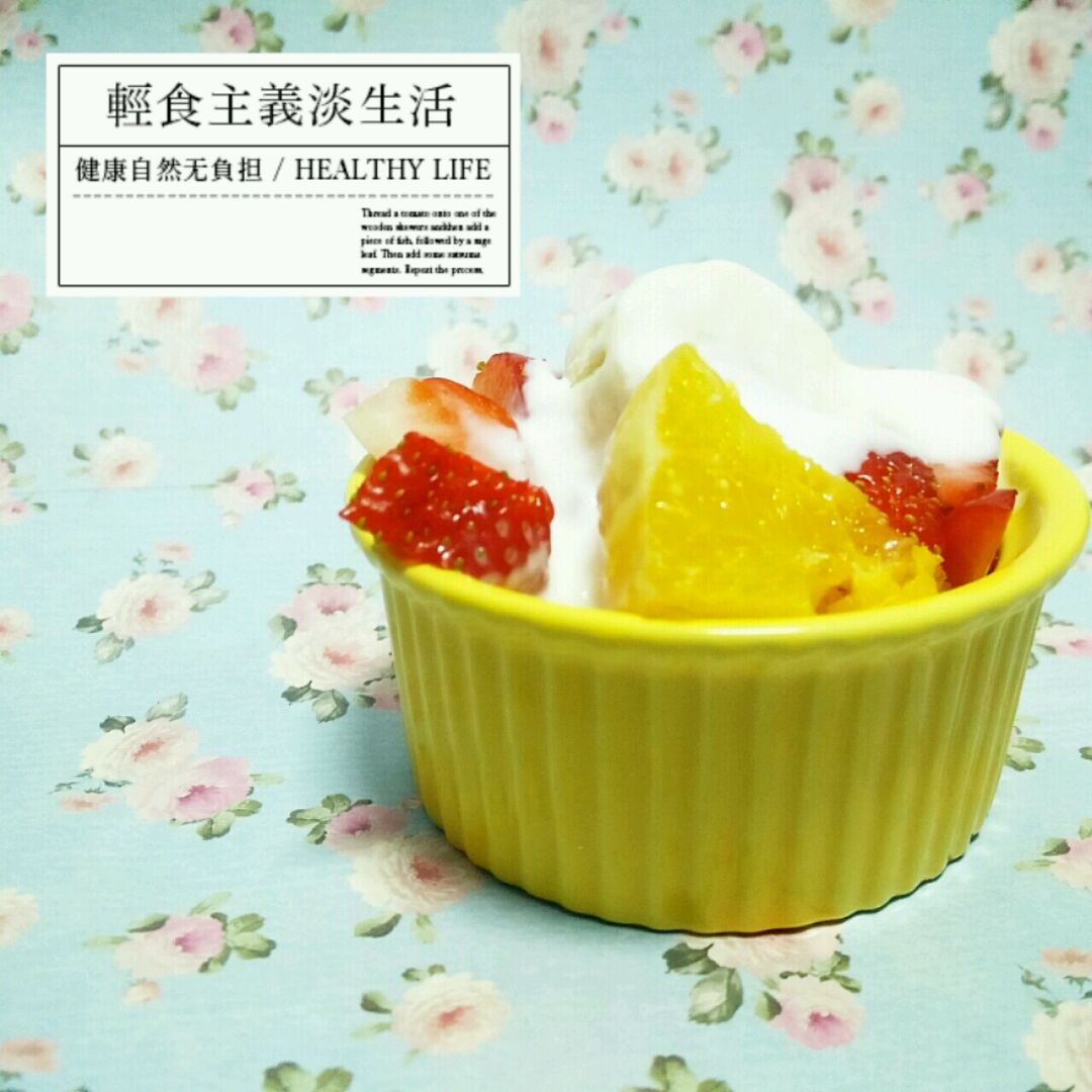 【祺宝家厨】夏日冰饮——火龙果蓝莓鲜奶水果捞
