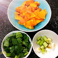 沙茶酱烧南瓜的做法图解2