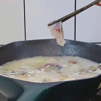 能够喝汤——超美味的家常酸菜鱼的做法图解5