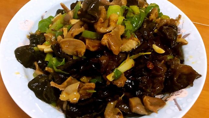 爆炒香辣鸡胗