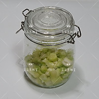 腌渍西兰花根的做法图解4