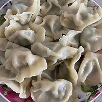 手切肉韭菜水饺的做法图解6