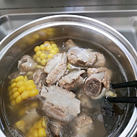 玉米排骨蒸汤的做法图解6