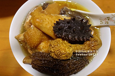 羊肚菌姬松茸海参鸡汤，简单好喝