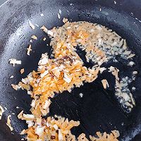 黑胡椒鲜鸡汁炒饭的做法图解4