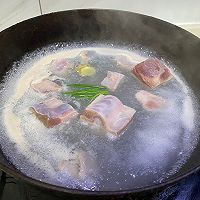 #金龙鱼橄调-橄想橄做#排骨焖卷子(东北硬菜）的做法图解4