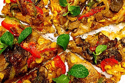 蘑菇培根芝士披萨