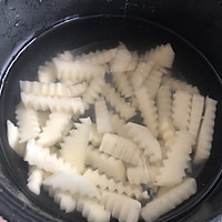 糖醋—狼牙土豆的做法图解1