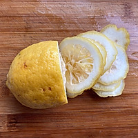 简单快手夏天消暑饮料柠檬红茶的做法图解2
