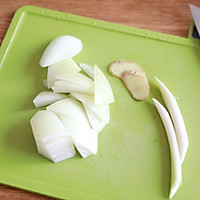 番茄牛肉汤的做法图解2