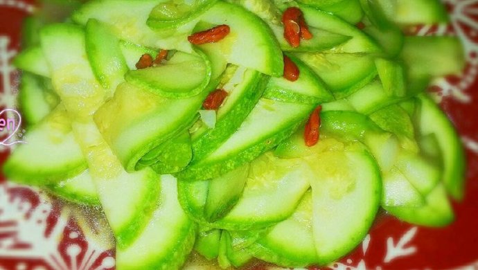 蒜蓉炒西葫芦瓜怎么做_蒜蓉炒西葫芦瓜的做法_豆果美食