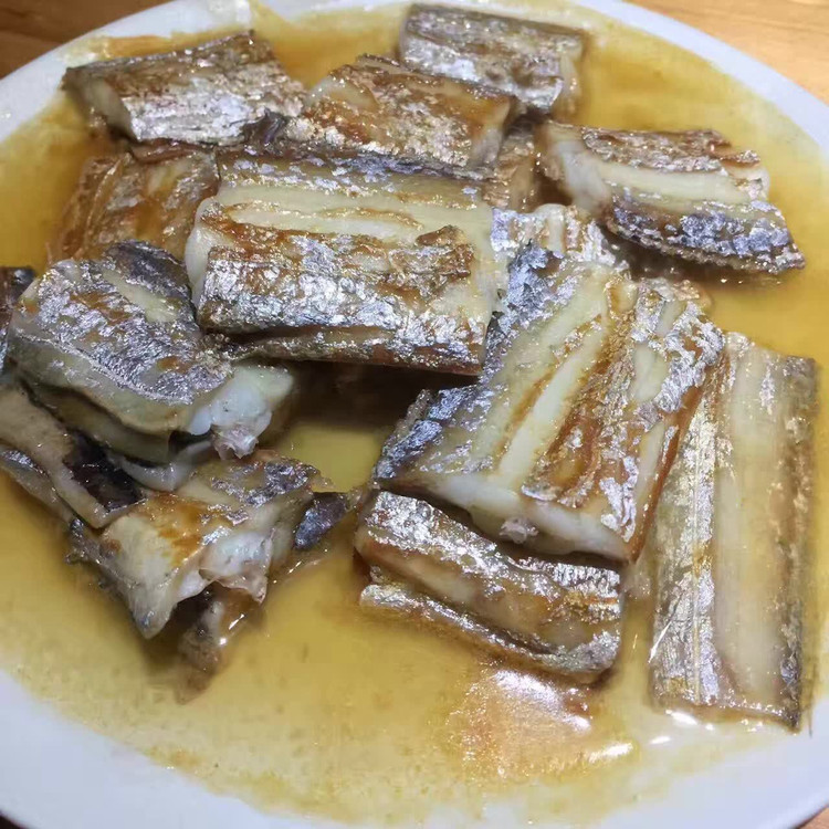 清蒸油带鱼的做法