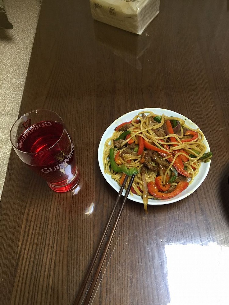 黑椒牛肉炒意面的做法