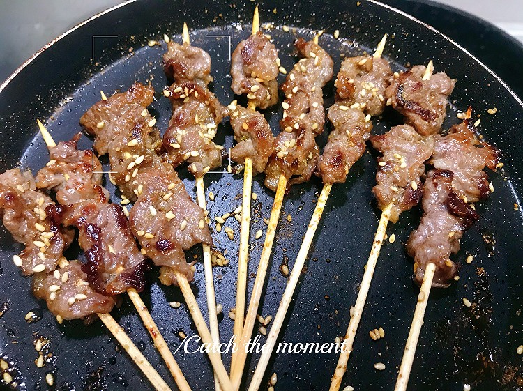 牛肉串（煎锅版）～追剧下酒下饭必备的做法
