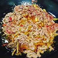 泡椒炒牛肉丝的做法图解5