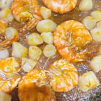 #感恩节烹饪挑战赛#鲜虾粉丝煲的做法图解4