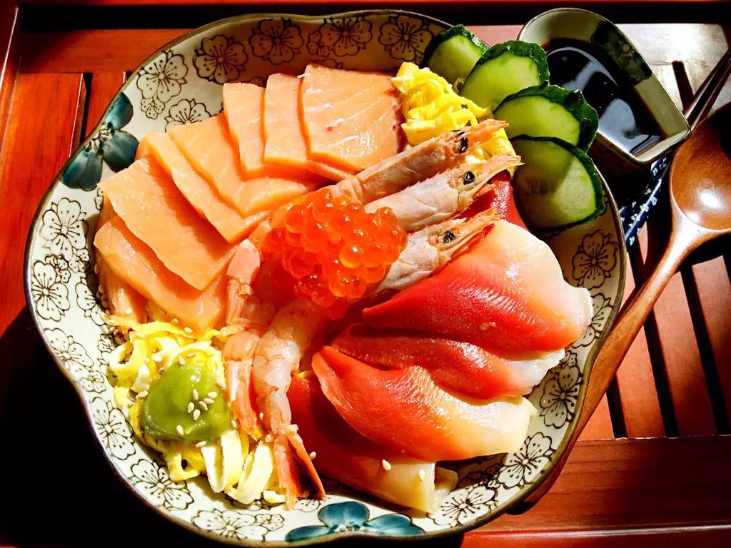 蛋黄肉松寿司怎么做_蛋黄肉松寿司的做法_豆果美食