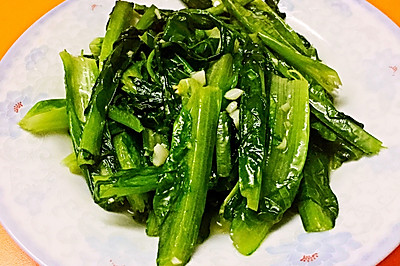 蒜茸油麦菜