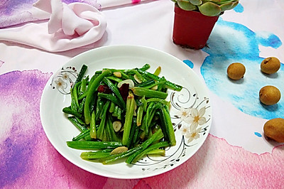 清炒菠菜梗