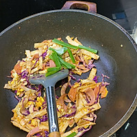 紫甘蓝炒饼的做法图解10