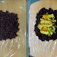 #带着美食出去浪#黑米糯米饭团的做法图解11
