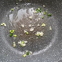 蚝油烧南瓜的做法图解2