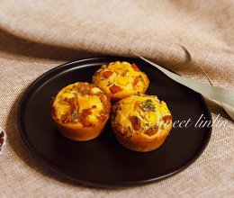 缤纷肉肉麦芬 | 咸蛋黄肉肉麦芬 | 咸蛋糕#美食新势力#的做法