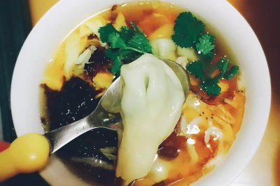 清爽的黄瓜馅的小馄饨