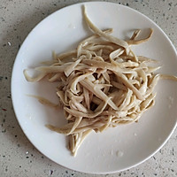 凉拌杏鲍菇的做法图解2