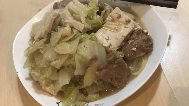 白菜粉条炖豆腐的做法