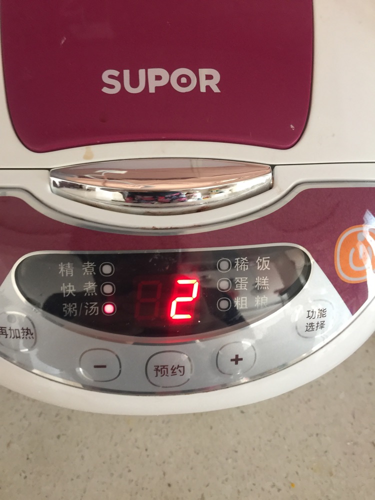 红豆薏米汤的做法图解3