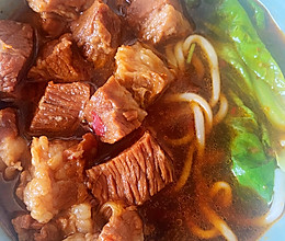 香辣牛肉面的做法