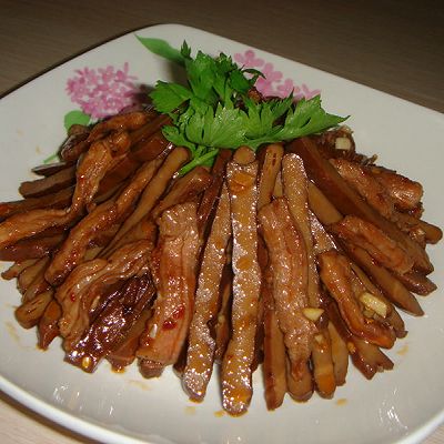 肉丝拌香干