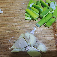 东北炖菜NO.1——猪肉白菜炖粉条的做法图解3