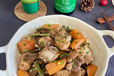 胡萝卜豆角炖排骨