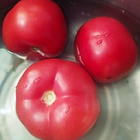 西红柿青椒炒鸡蛋的做法图解1