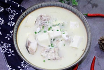 草鱼豆腐萝卜汤的做法