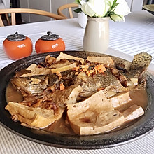 养肥老公的36道菜:03桂花鱼炖豆腐