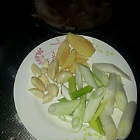 土豆烧牛腩的做法图解3