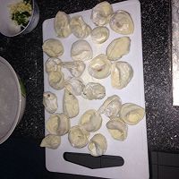 泼辣馄饨的做法图解2