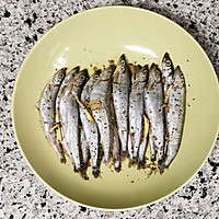 美味小食-烤多春鱼的做法图解3