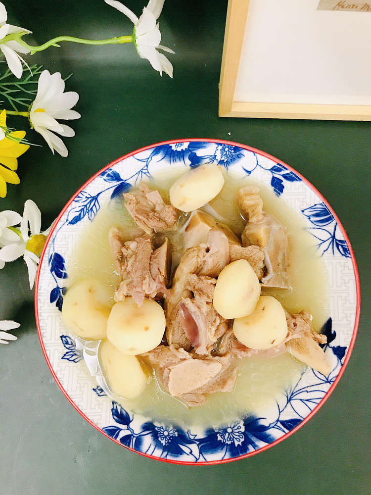 竹蔗马蹄猪骨汤的做法