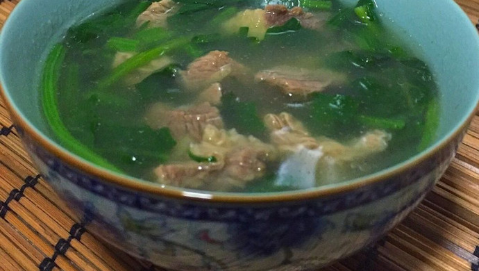 牛肉菠菜汤