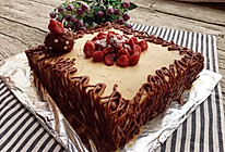 草莓巧克力蛋糕的做法