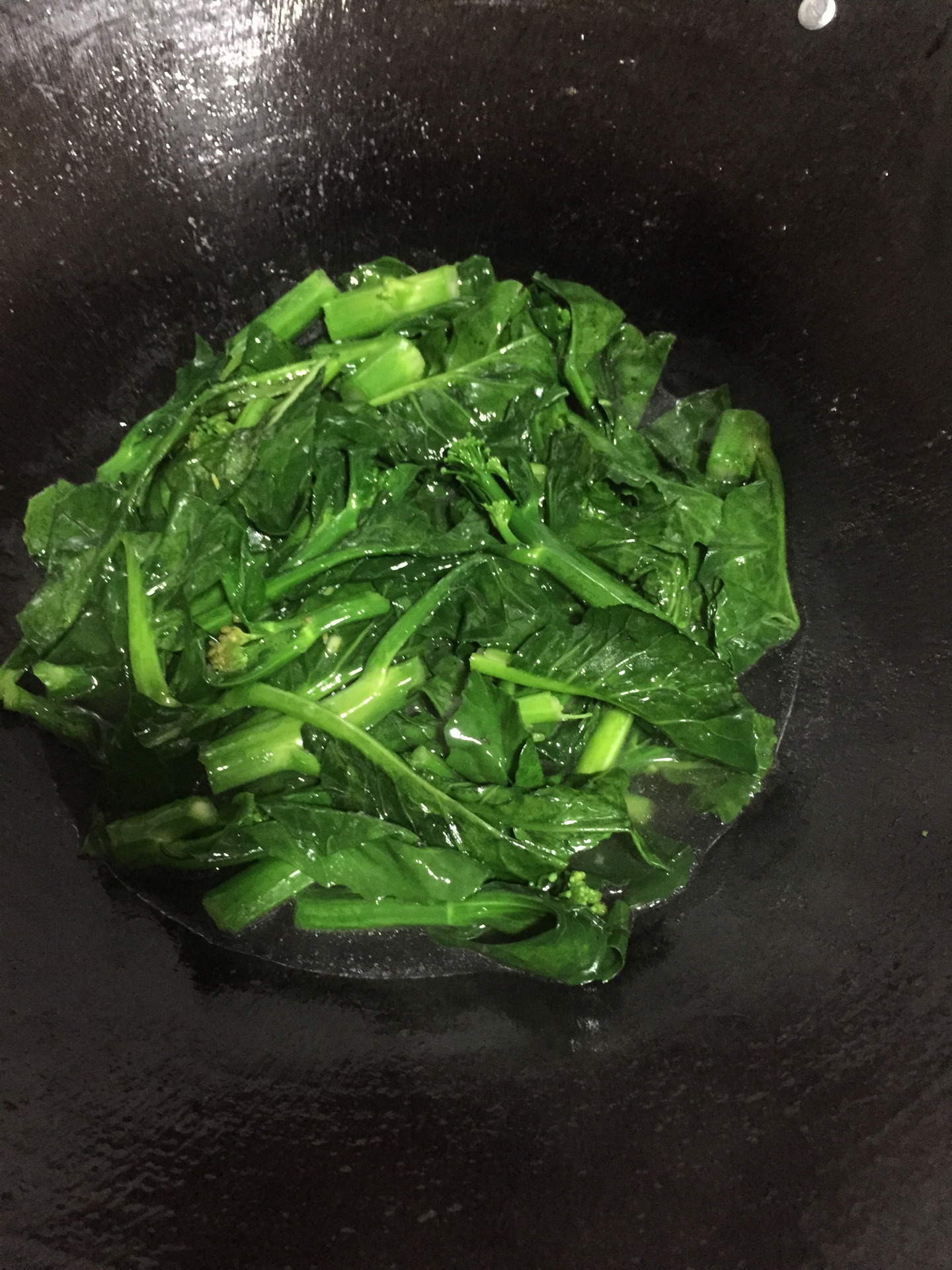国家高级技师教你地道食材芥蓝的如何炒成翠绿爽口 - 哔哩哔哩